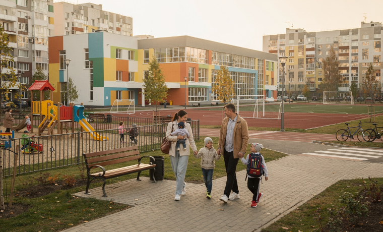 Инфраструктура для семей с детьми: сады, школы и выбор района для жизни